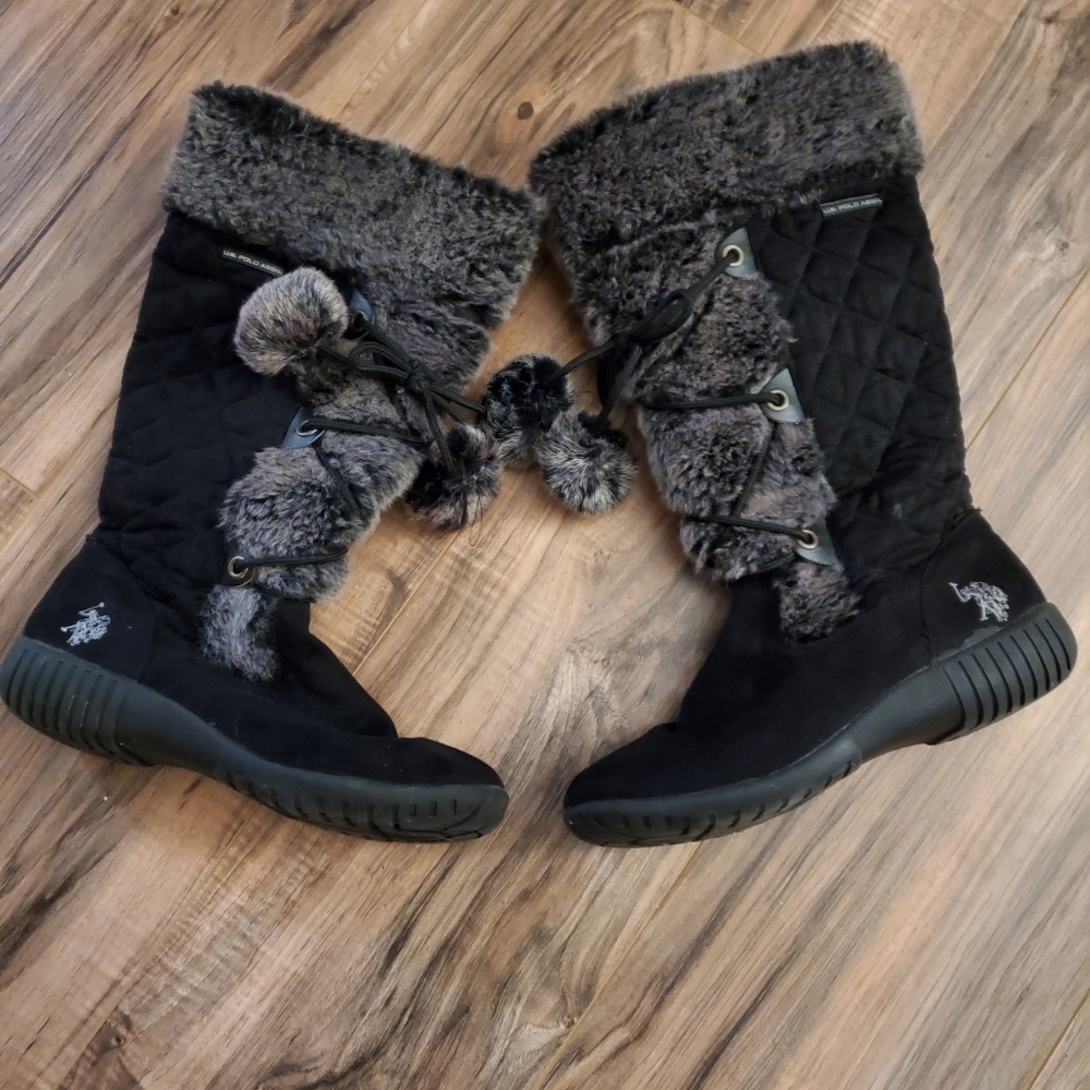 Women's faux fur winter boots